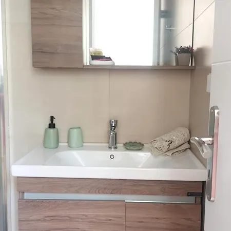 Odysseus Cozy Seaview Apartment *